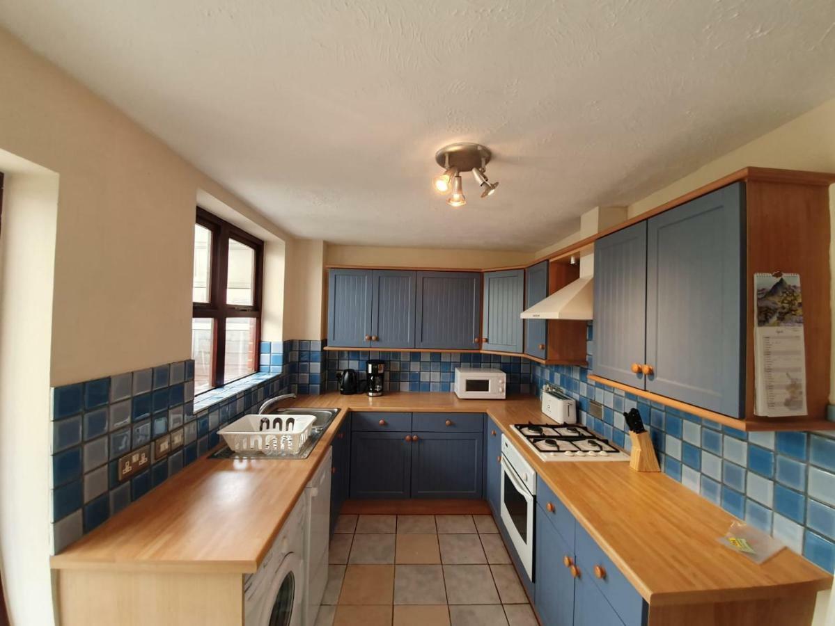 Gunwharf Quays Holiday Homes Портсмът Екстериор снимка